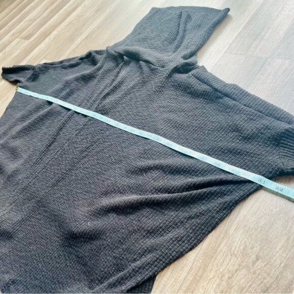 Free People Beach Black Open Back Waffle Knit Short Sleeve Turtleneck Small - Picture 5 of 7